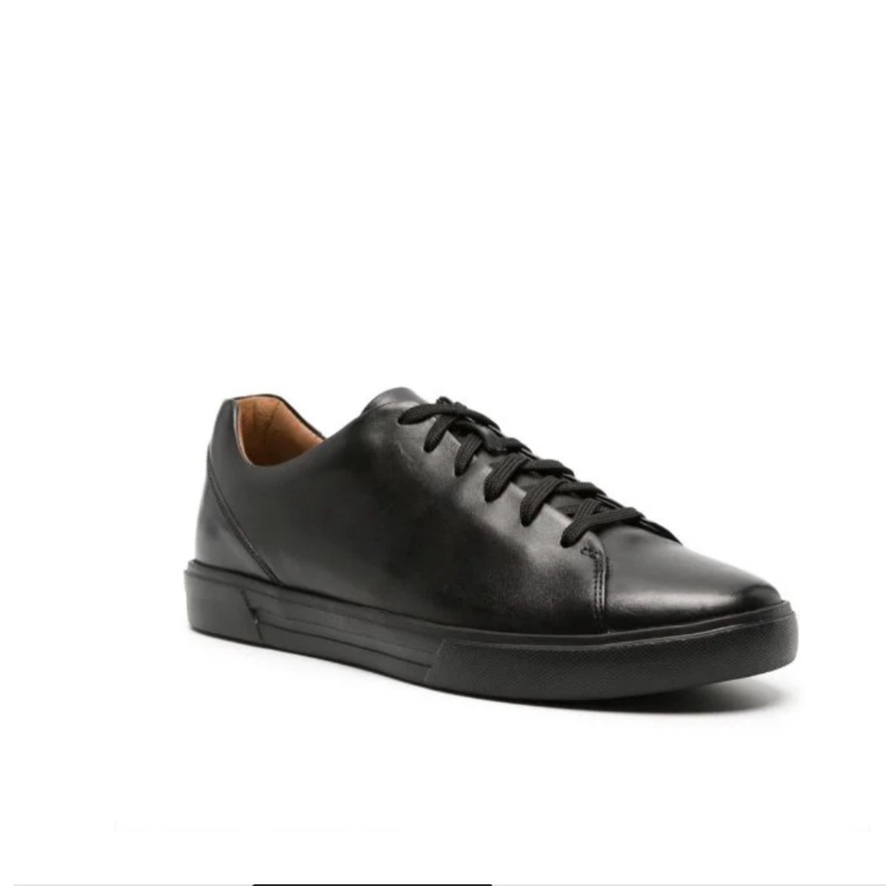 Clarks Men’s Un Costa black leather sneakers M 9.5